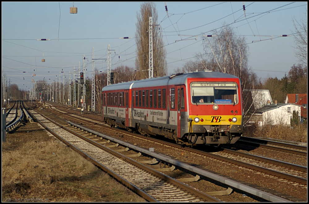 628 072-0 der Taunusbahn (TSB) im S-Bahnergänzungsverkehr als NEB 93108 nach Gesundbrunnen (95 80 0628 072-0 D-HEB, gesehen Berlin Karow 21.02.2011)
