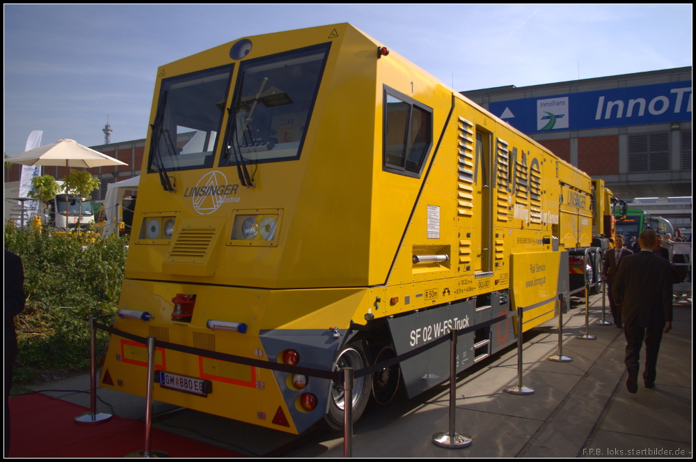 Das andere Ende des SF02 W-FS Truck der Firma LINSINGER Austria auf der InnoTrans 2012