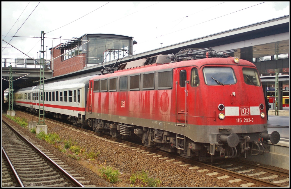 DB AutoZug 115 293-3 mit PF 2670 aus Warnemnde in Berlin Gesundbrunnen, 17.06.2012. Der Zug brachte Kreuzfahrer der Firma  Princess Cruises  am 17.06.2012 nach Berlin-Gesundbrunnen.