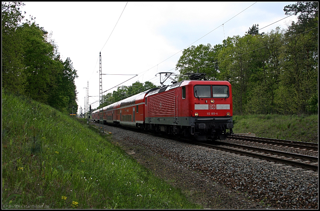 DB Regio 112 185-4 mit dem RE1 nach Frankfurt/Oder (gesehen Grünheide Fangschleuse 25.05.2010)