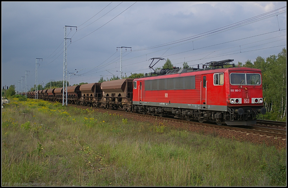 DB Schenker 155 180-3 mit Facs-/Facns-Wagen (gesehen Berlin Wuhlheide 10.09.2010)