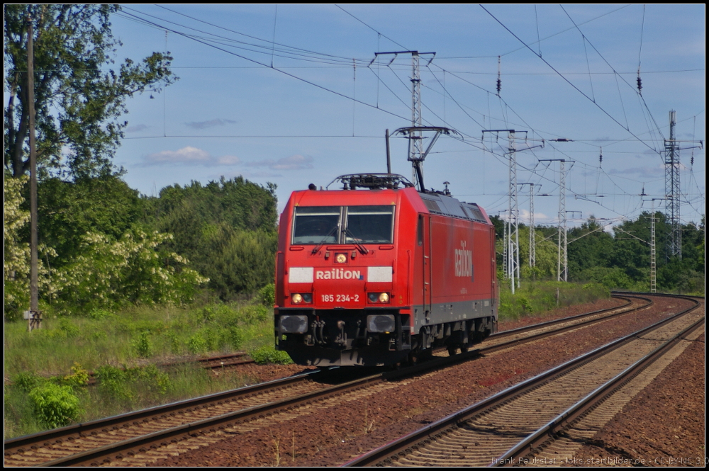 DB Schenker 185 234 am 05.06.2013 solo in der Berliner Wuhlheide