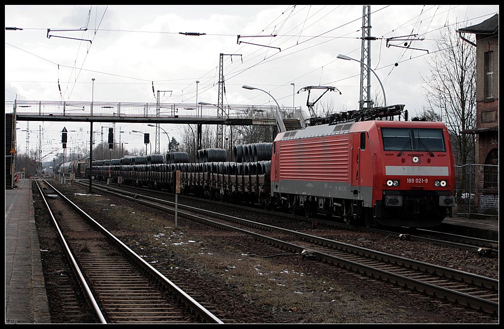 DB Schenker 189 021-9 ohne Logo oder Beschriftung mit einem gemischtem Gterzug (Wustermark-Priort 16.03.2010)