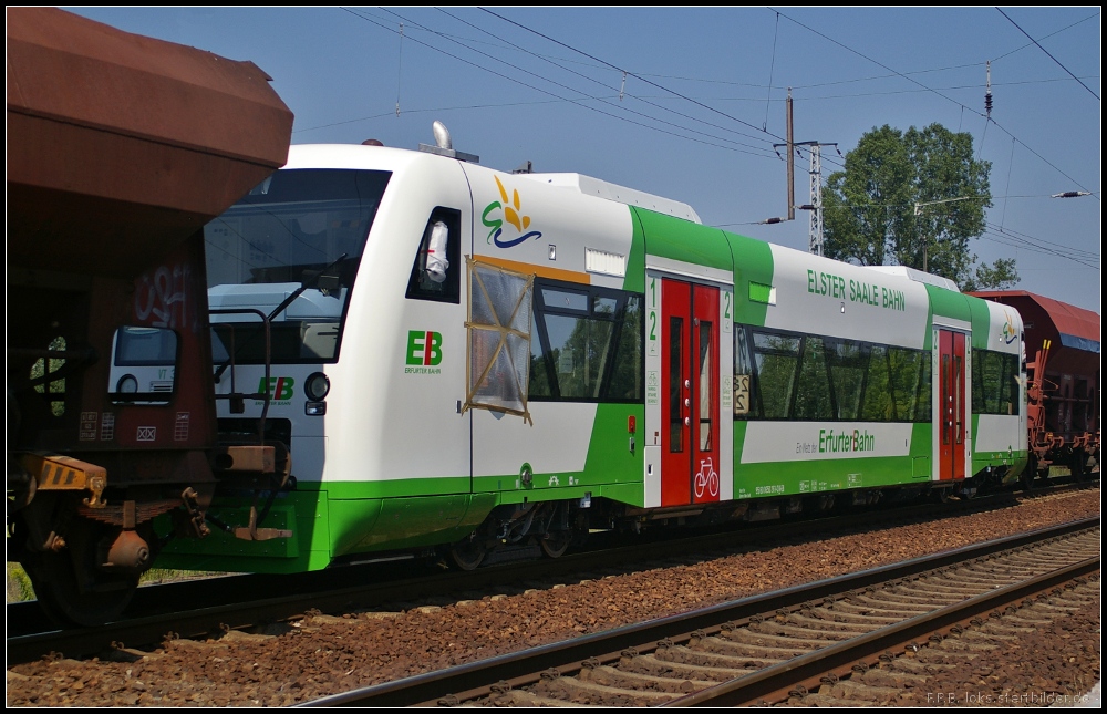 EB VT 322 / 650 261-0 fr die Elster-Saale-Bahn wurde von EB 22 am 27.07.2012 berfhrt (Berlin Wuhlheide)