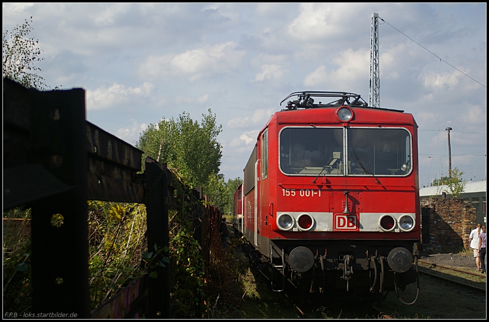 Ein Eisenbahnfest ohne DB Museum 155 001-1 ist fast nicht vorstellbar (7. Berliner Eisenbahnfest, Bw Schöneweide 12.09.2010)