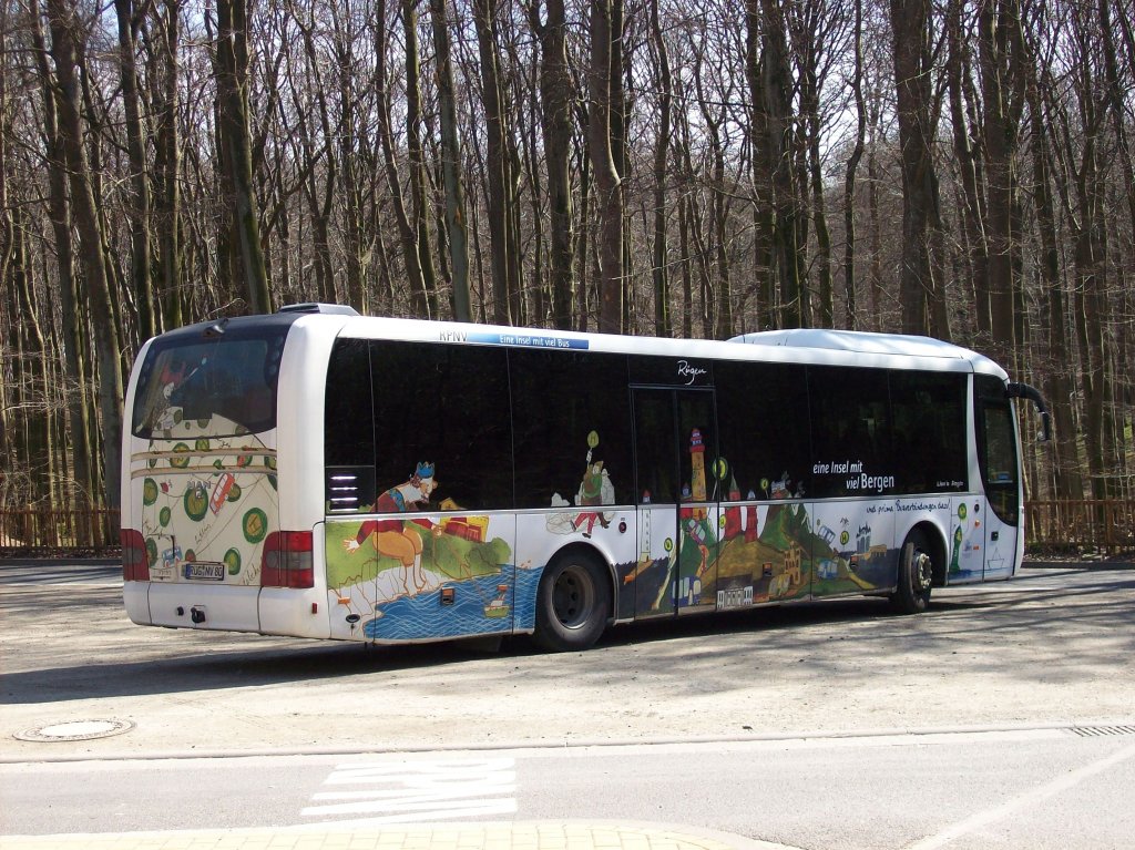 Ein MAN Lion's Regio des PNV's auf Rgen am Parkplatz Knigsstuhl.