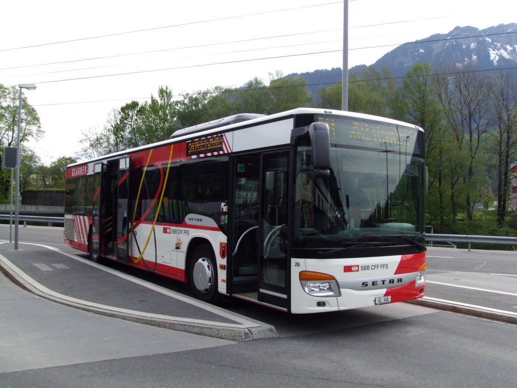 GLARNERBUS-Setra NR.26 Baujahr 2009 am Bahnhof Ziegelbrcke am 1.5.12