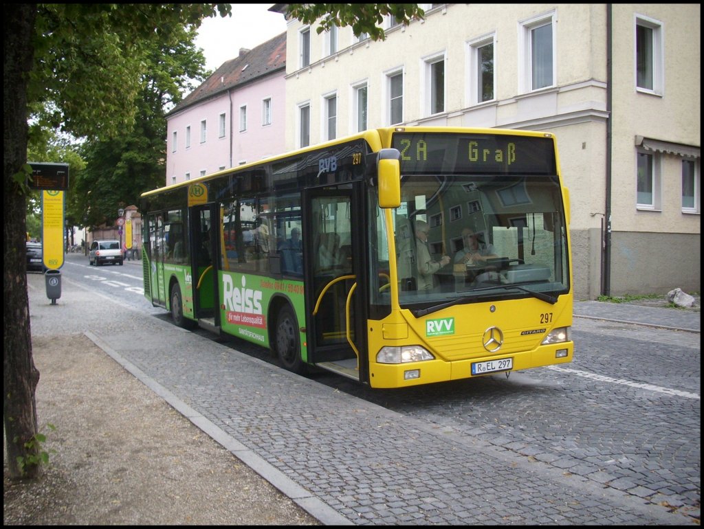 Mercedes Citaro I der Regensburger Verkehrsbetriebe in Regensburg. 

