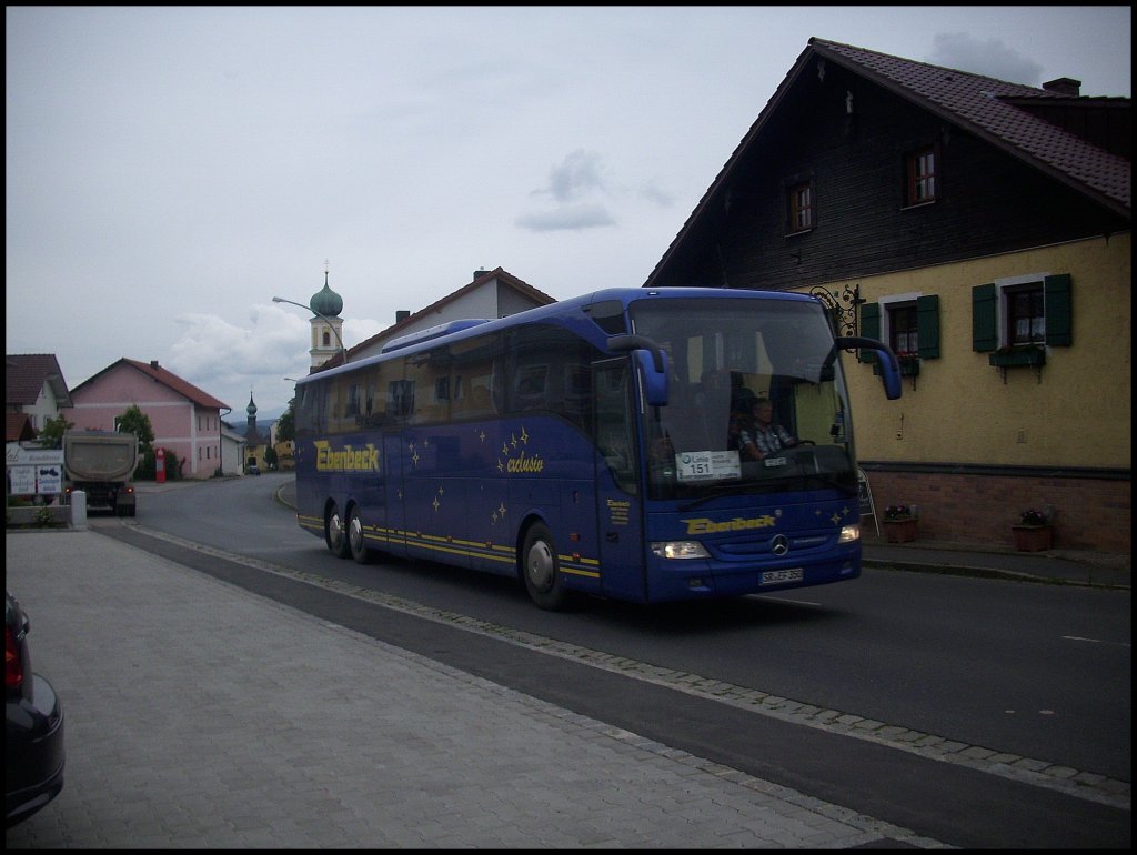 Mercedes Tourismo von Ebenbeck aus Deutschland in Michelsneukirchen.