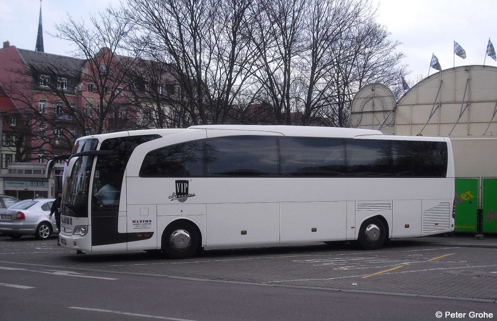 Mercedes Travego   VIP Hannover  , Gebr. Kleine oHG Garbsen, fotografiert in Erfurt am 14.04.2012