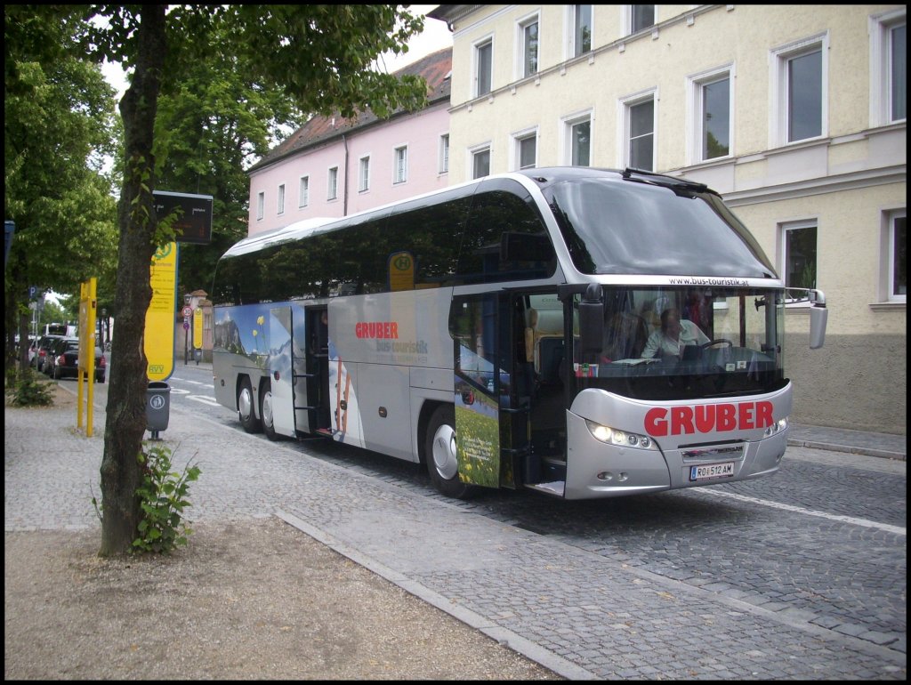 Neoplan Cityliner von Gruber aus sterreich in Regensburg.