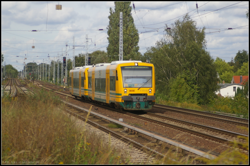 ODEG VT 650.59 / 650 059-8 und 650.61 als OE60 nach Bln.-Lichtenberg am 12.09.2012 in Berlin-Karow