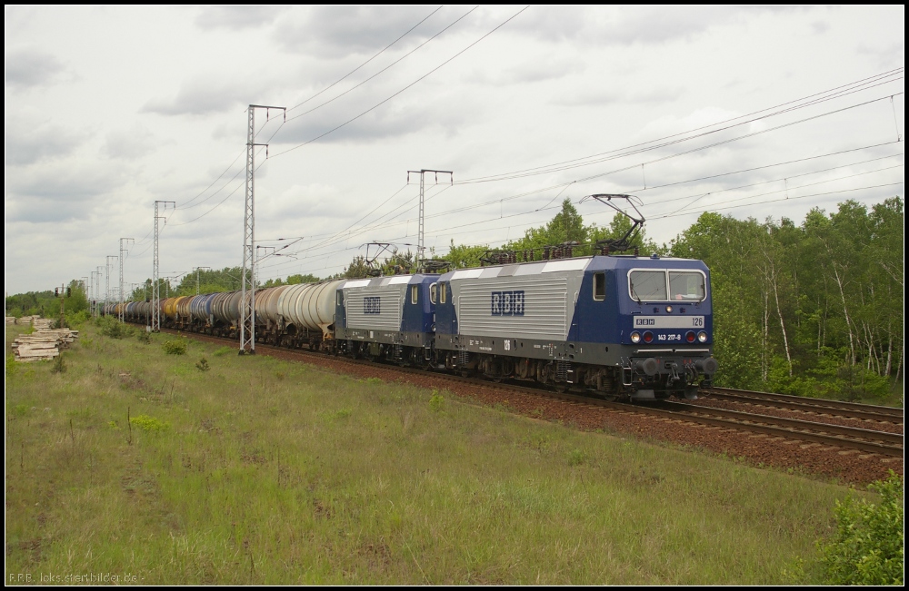 RBH 126 und RBH 108 mit Kesselzug am 10.05.2012 in Berlin Wuhlheide