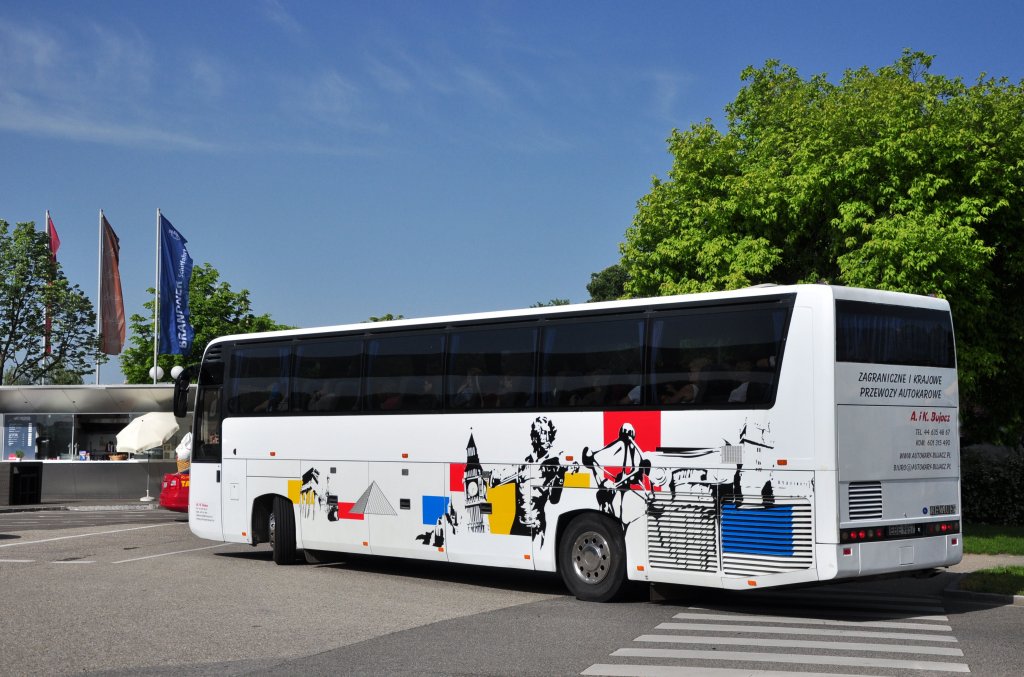 RENAULT ILIADE Reisebus aus Polen am 19.5.2013 in Krems an der Donau gesehen.