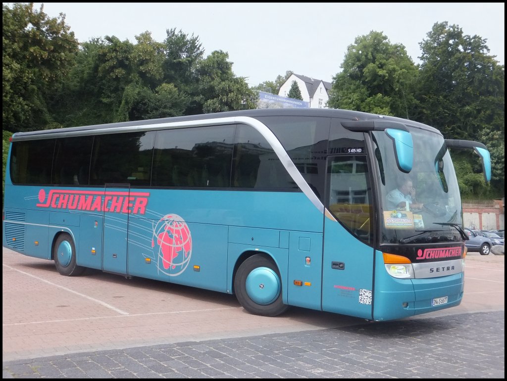 Setra 415 HD von Schumacher aus Deutschland im Stadthafen Sassnitz.