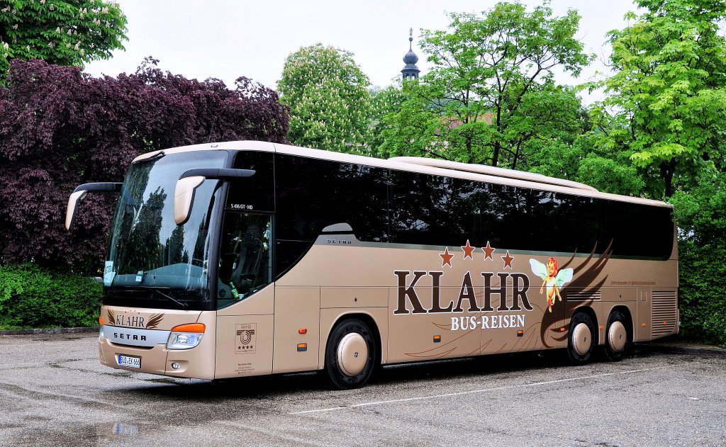 SETRA 416 GT-HD von KLAHR Busreisen aus der BRD am 11.5.2013 in Krems an der Donau.