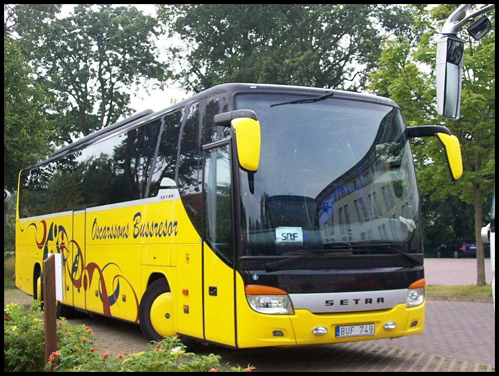 Setra 417 GT-HD von Oscarssons Bussresor aus Schweden in Bergen.