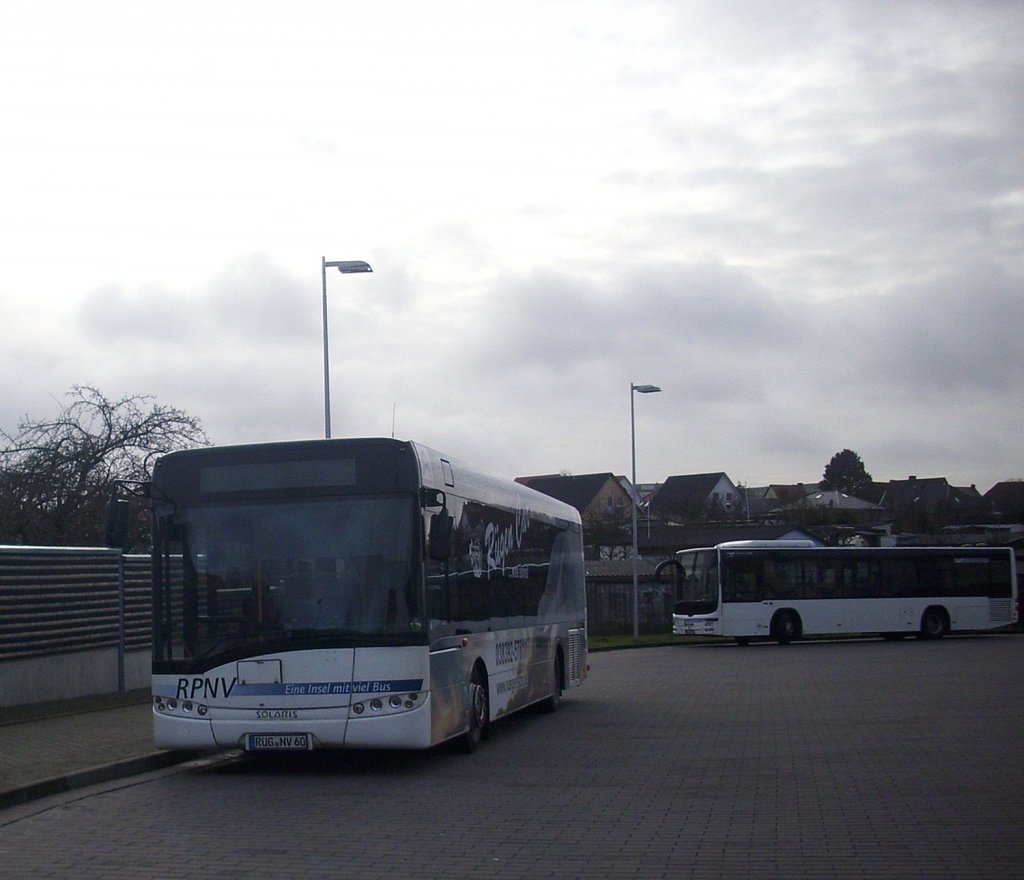 Solaris Urbino 12 und MAN Lion's City LE  der RPNV in Bergen.