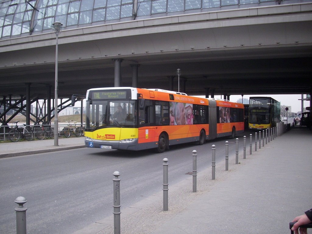 Solaris Urbino 18 der BVG in Berlin.