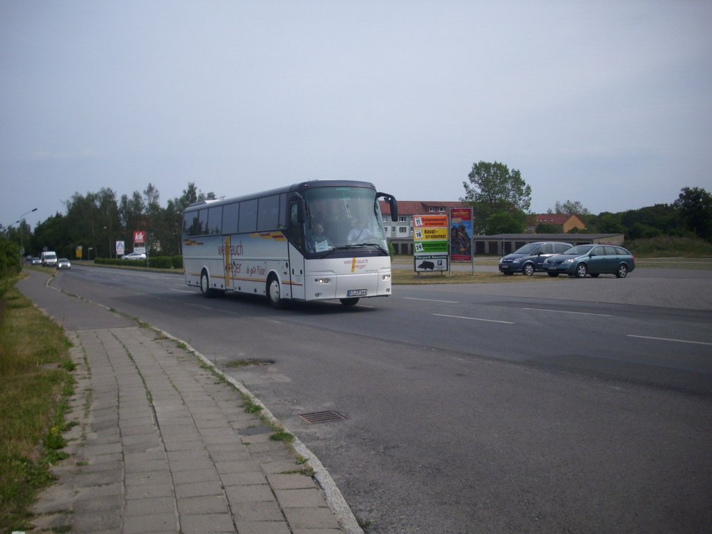 VDL Bova Futura von Wehrauch-Kreger aus Deutschland im Stadthafen Sassnitz.
