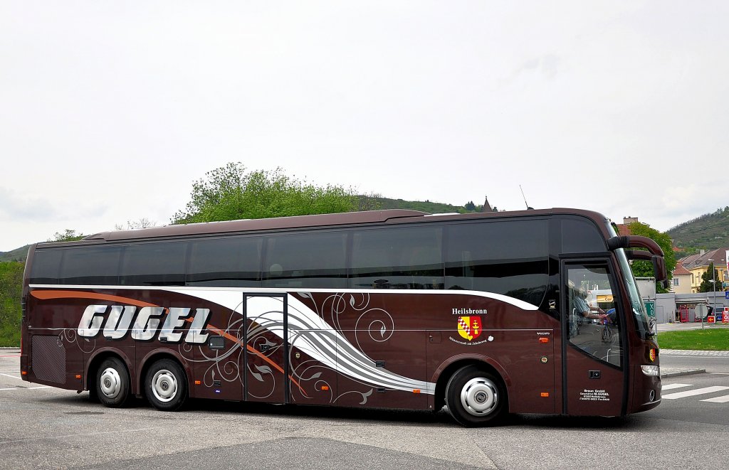 VOLVO 9700 von GUGEL Reisen aus der BRD am 27.4.2013 in Krems.