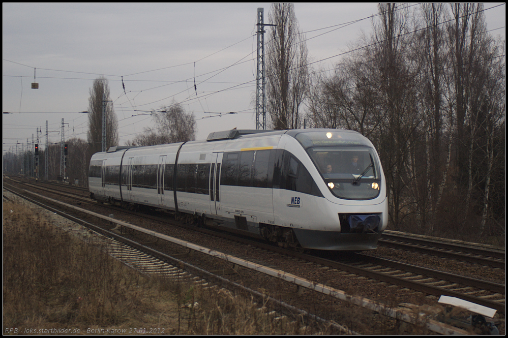 VT 643.16 im Einsatz der Niederbarnimer Eisenbahn (NEB) als NEB 78996 aus Basdorf nach Berlin-Gesundbrunnen (NVR-Nummer 9580 0643 372-5-D-PEG, Angemietet von Prignitzer Eisenbahn, Eigentum Angel Trains Europe, gesehen Berlin-Karow 27.01.2012)