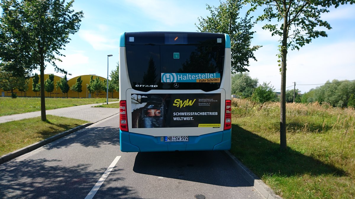 ...... NB SW 592 hat dann auch sein neues Traffic Board bekommen nach dem die Werbung fr den Gterbahnhof entfernt wurde 