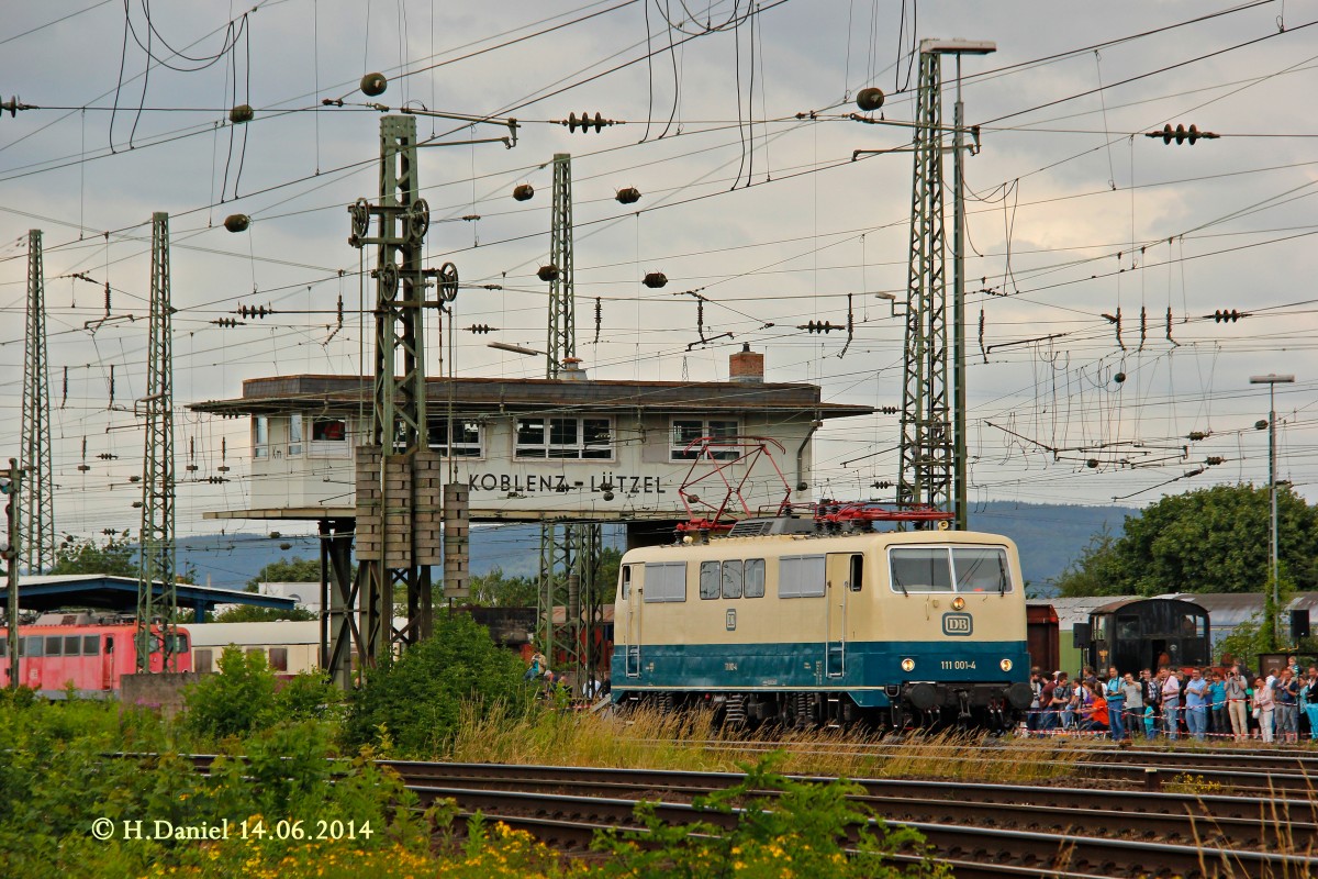 111 001-4 bei der Lokparade am 14.06.2014 in DB Museum Koblenz Lützel.