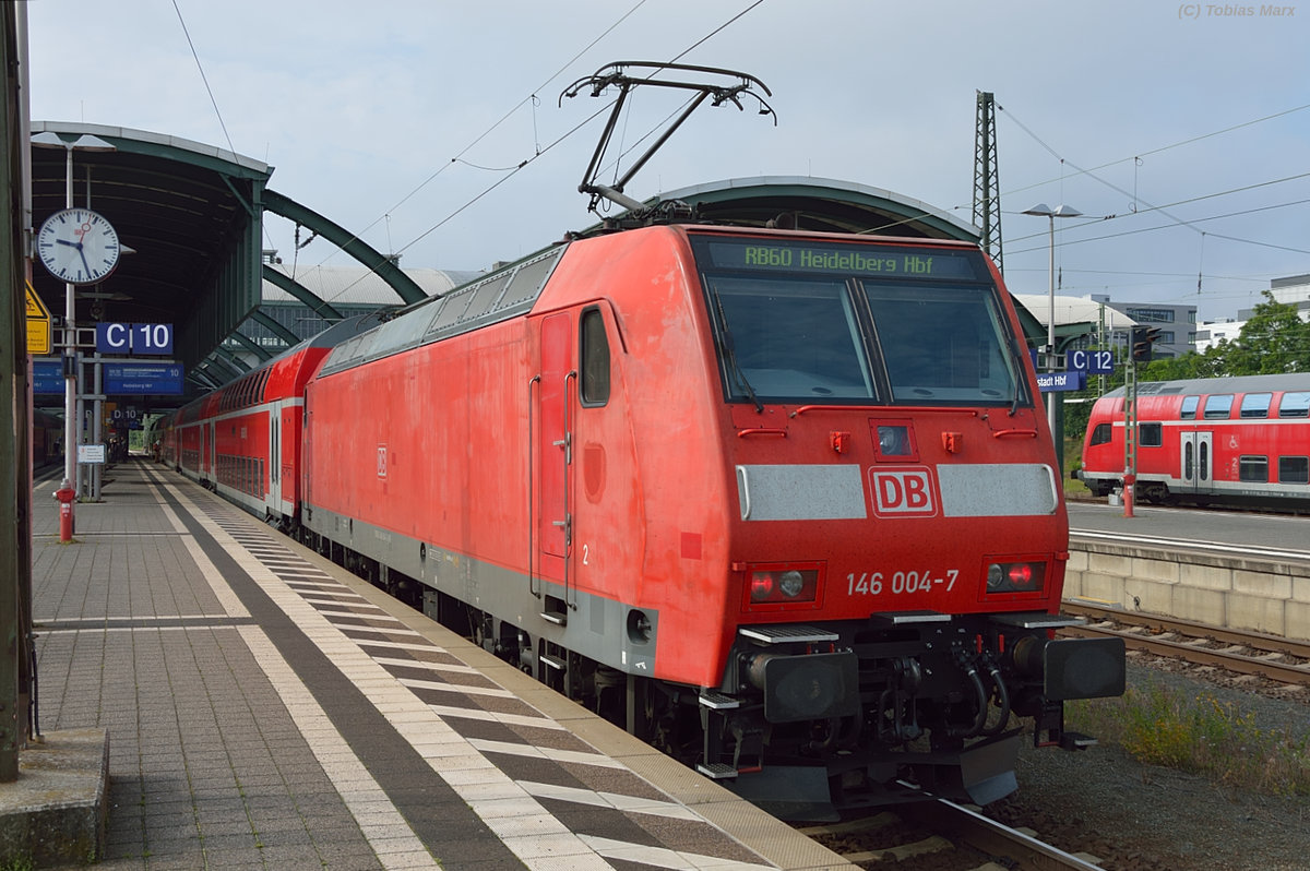 146 004 am RB 60 nach Heidelberg am 05.06.2016 in Darmstadt Hbf. 