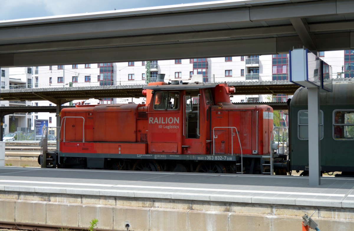 363 832-7 im Frankfurter Hbf am 26.04.2015