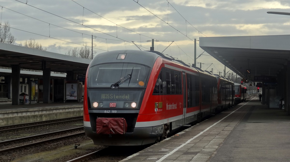 642-189 steht als RB nach Stendal in Braunschweig Hbf.
Aufgenommen im M�rz 2015.Platz.3 (Bild des Monats)M�rz.2015