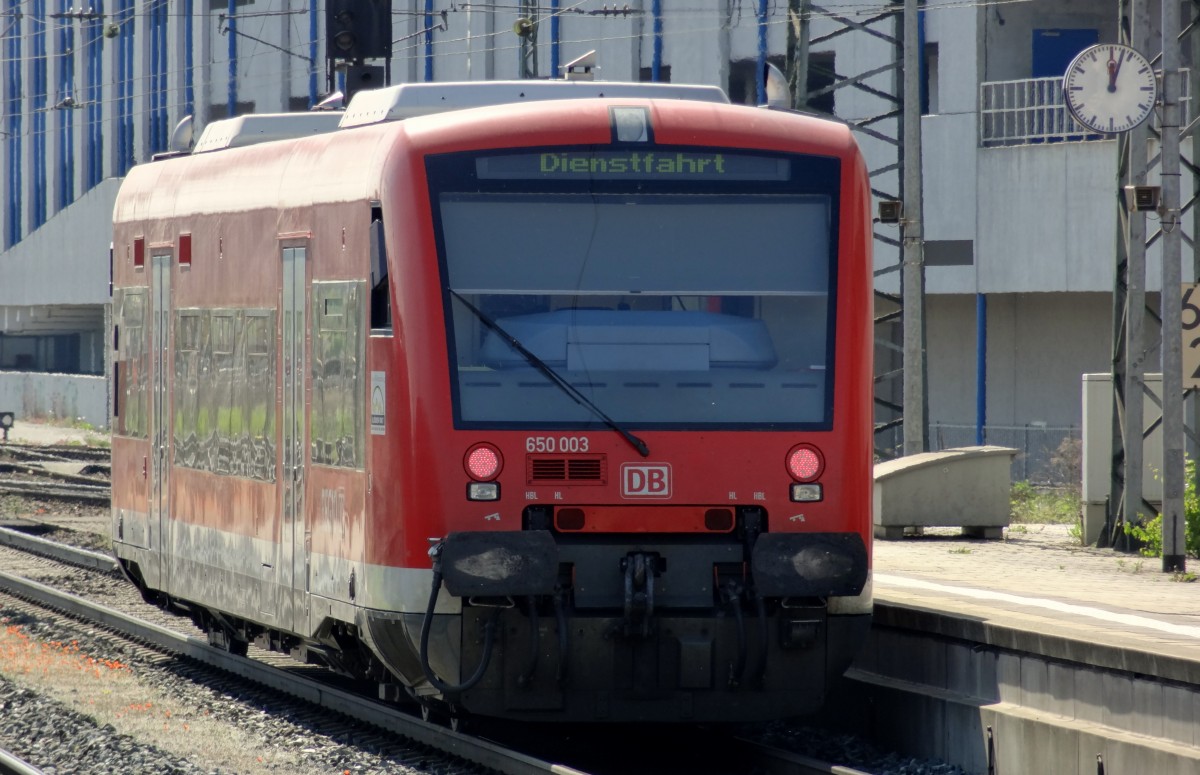 650-003 kam bei einer Dienstfahrt am 23.April 2014 auch durch Bamberg.