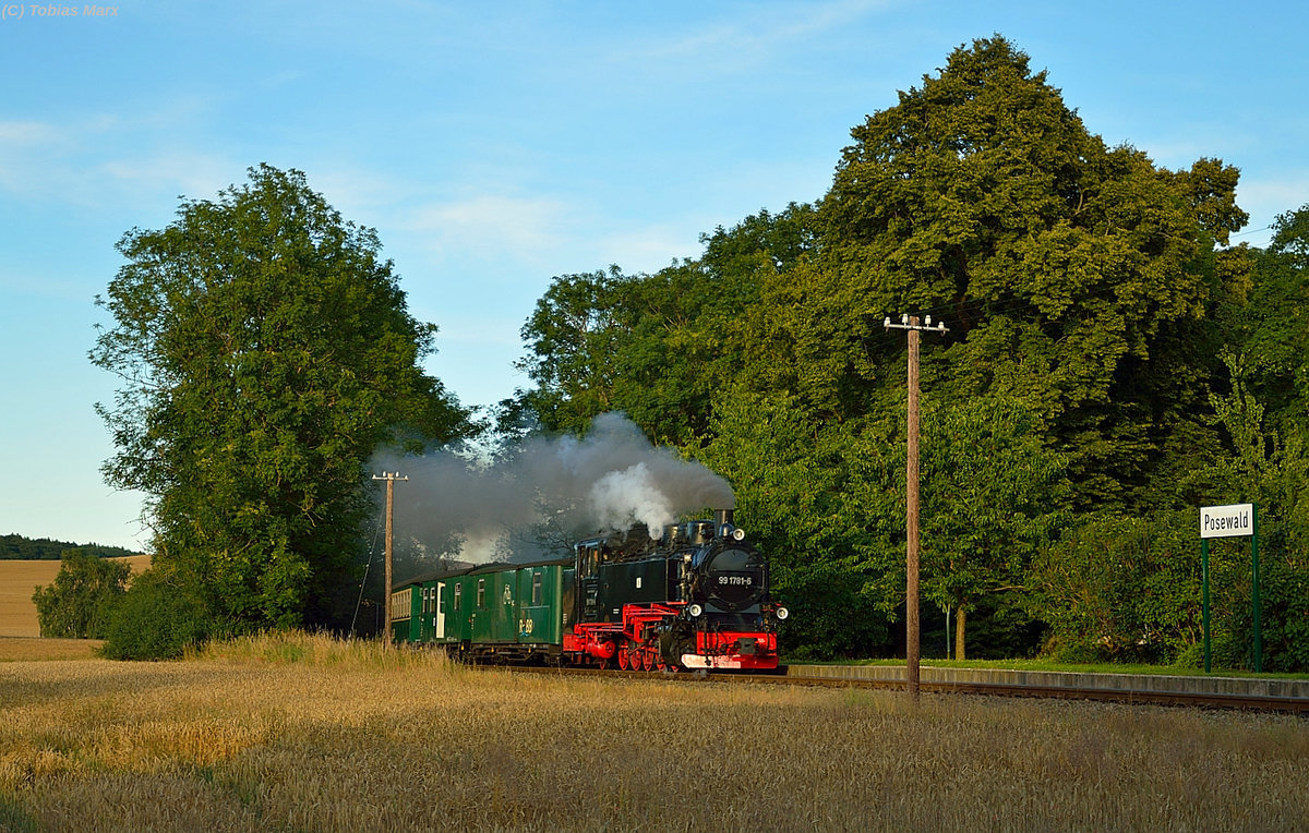 99 1781-6 bei der Durchfahrt mit P 232 durch Posewald am 22.07.2016. Bild des Monats Juli.2016