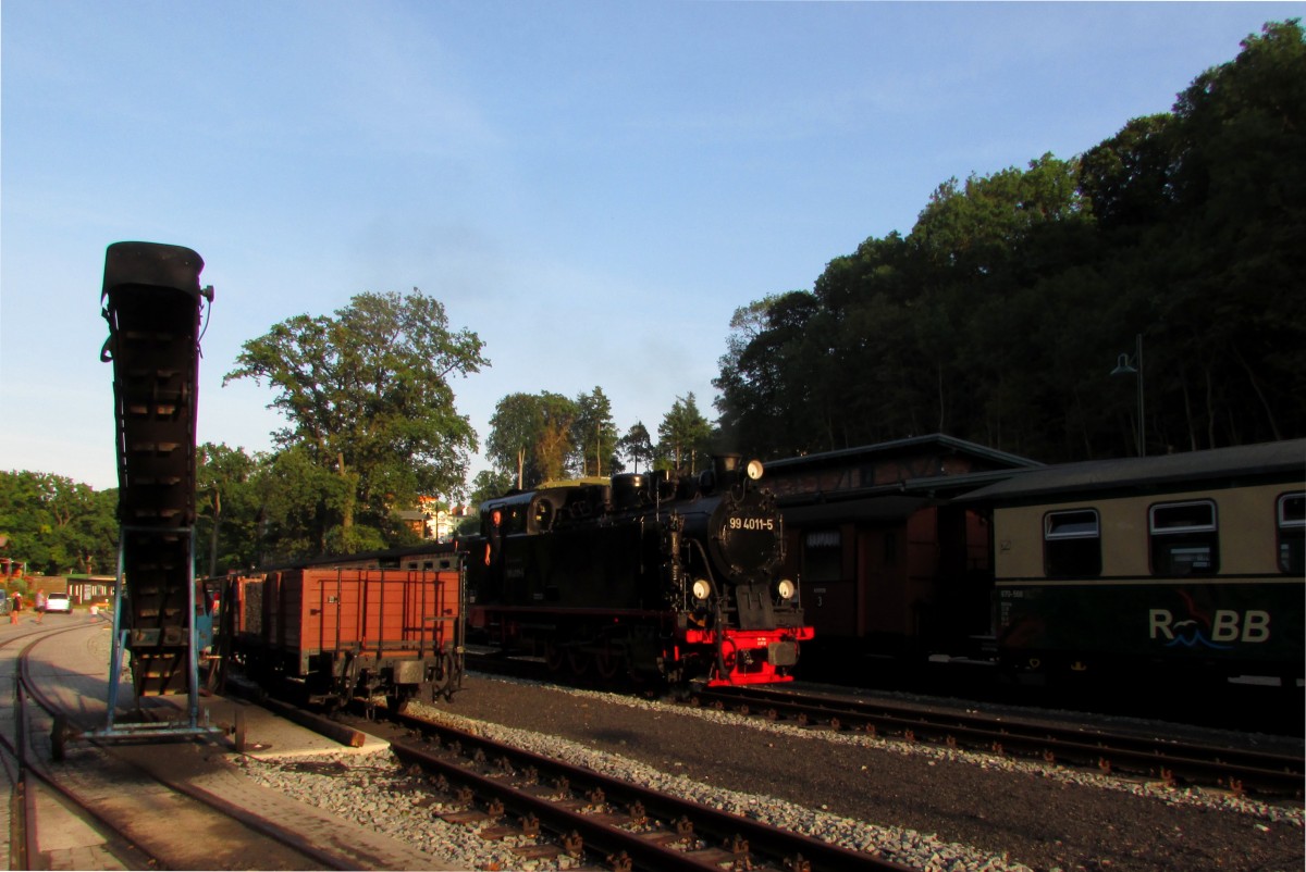 99 4011-5 auf dem Weg zum Wasserkran am 01.08.2014 in Göhren