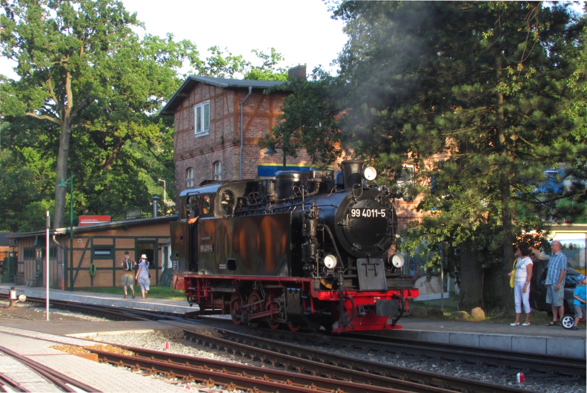 99 4011-5 kurz nach der Ankunft mit P 111 in Göhren am 01.08.2014