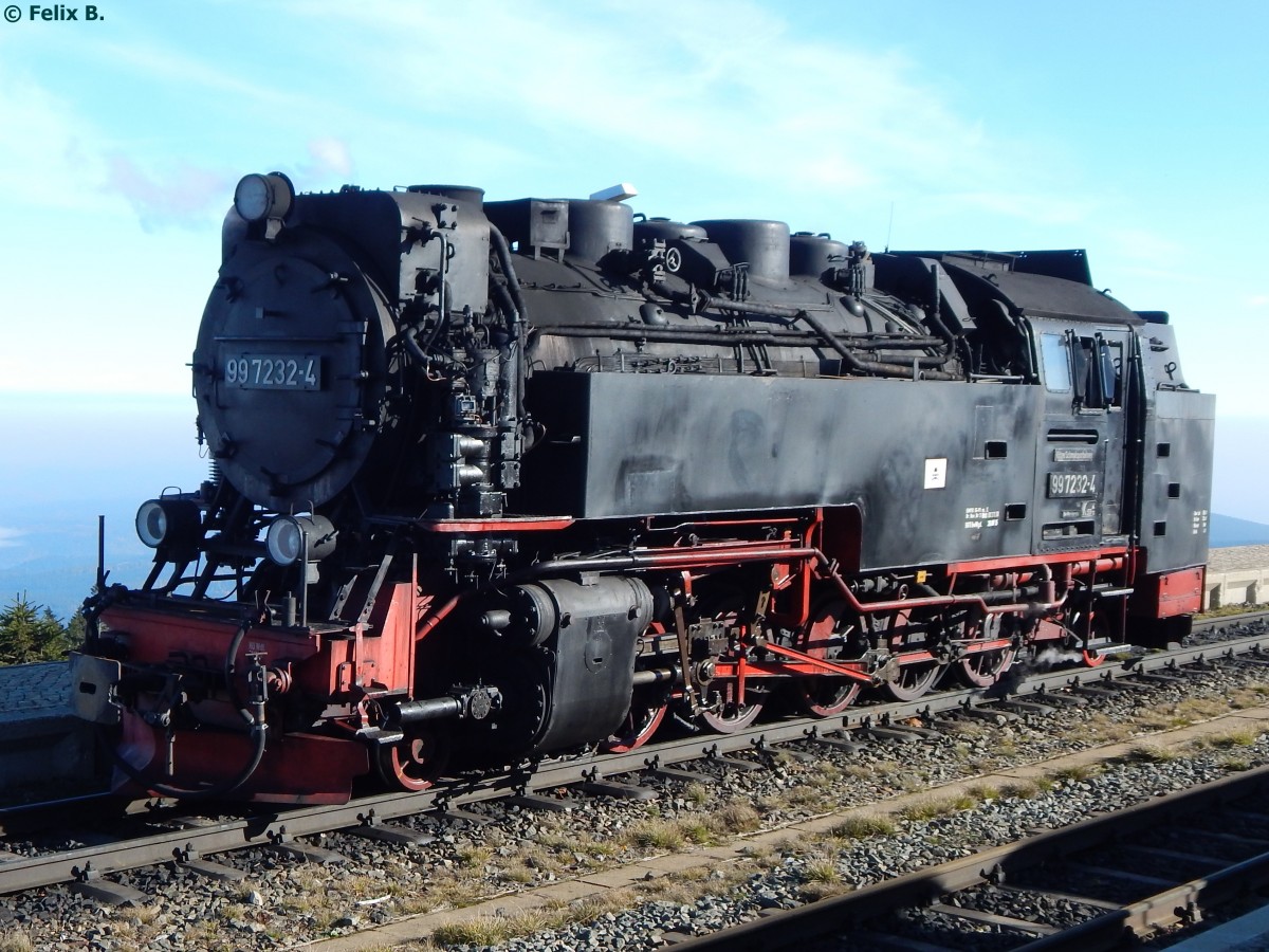 99 7232-4 der HSB auf dem Brocken am 28.10.2015