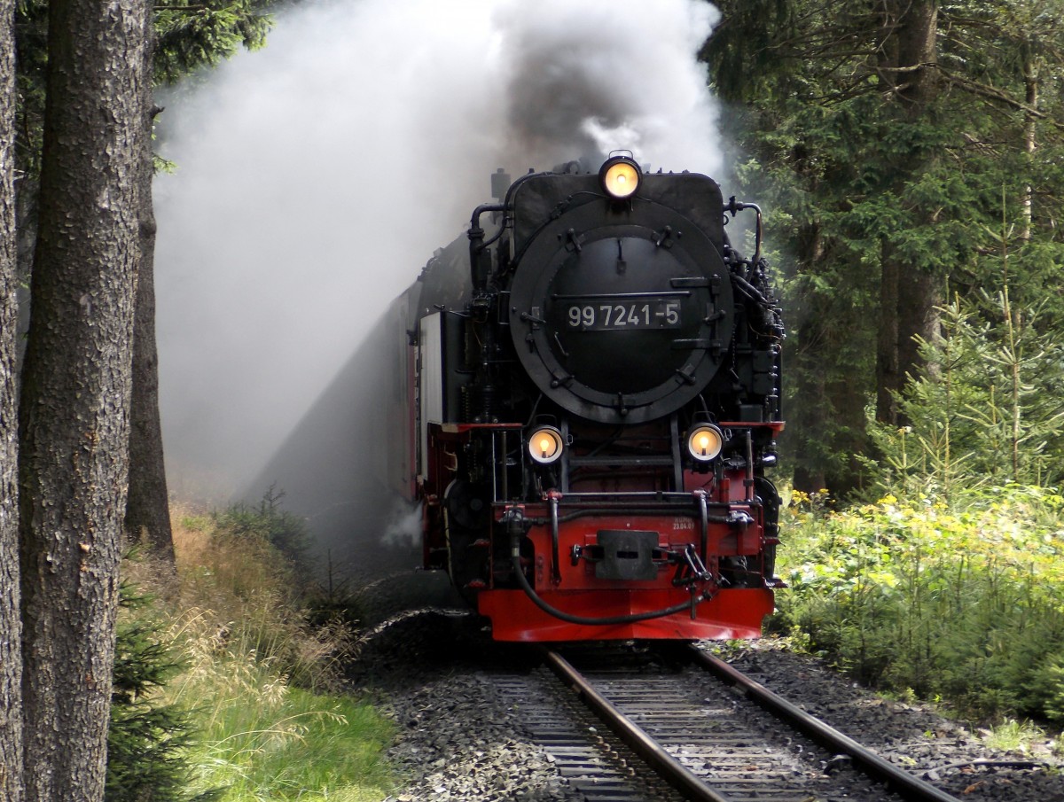 99 7241-5 rollte am 13.08.2014 mit P 8927 in den Bahnhof Schierke ein.Fotograf war mein Vater Stefan Marx