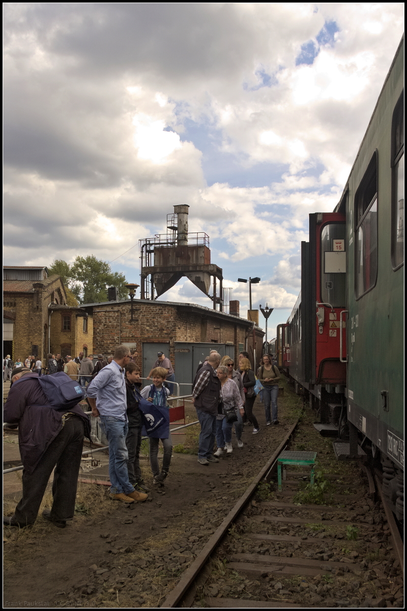 Am 15.09.2018 fuhr vom Gelnde des Betriebsbahnhof Berlin-Schneweide, wo die Dampflokfreunde Berlin e.V. ihren Lokschuppen haben, auch ein Sonderzug ab. Whrend des 15. Berliner Eisenbahnfest wurde der Zug gerne genutzt.