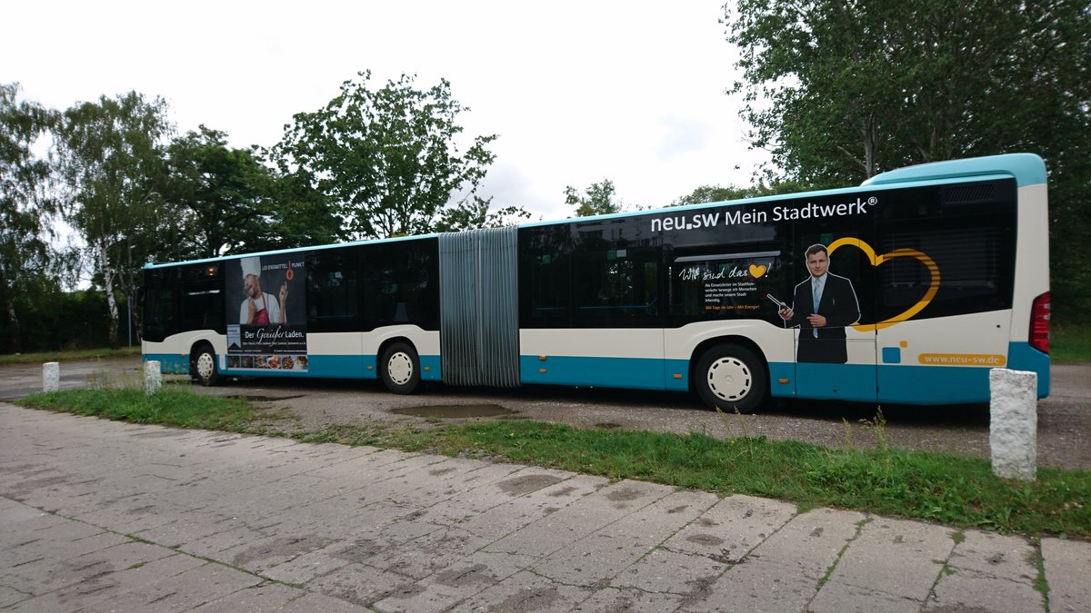 ....bei NB SW 594 ist das die aktuelle Baureihe des Citaro der letztes Jahr angeschafft wurde 