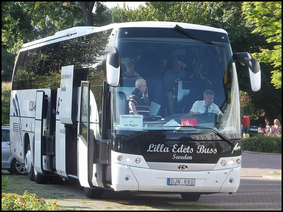 Beulas Aura von Lilla Edets Buss aus Schweden in Bergen.