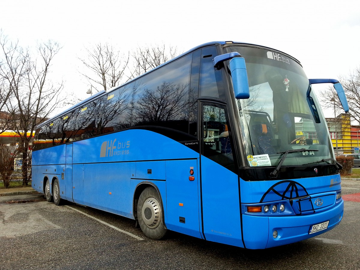 Beulas Eurostar-Scania aus der CZ im Dez.2013 in Krems gesehen.