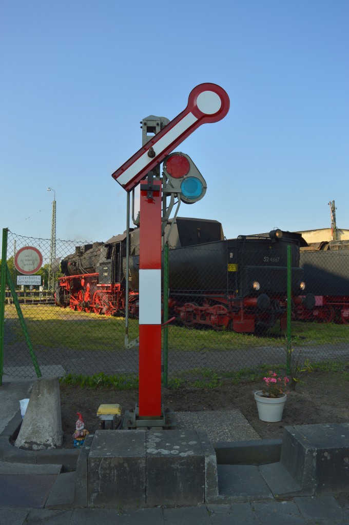 Das neue im Museum.Dieses Zwergsignal wurde dem Museum von einem Privatmann gespendet.
