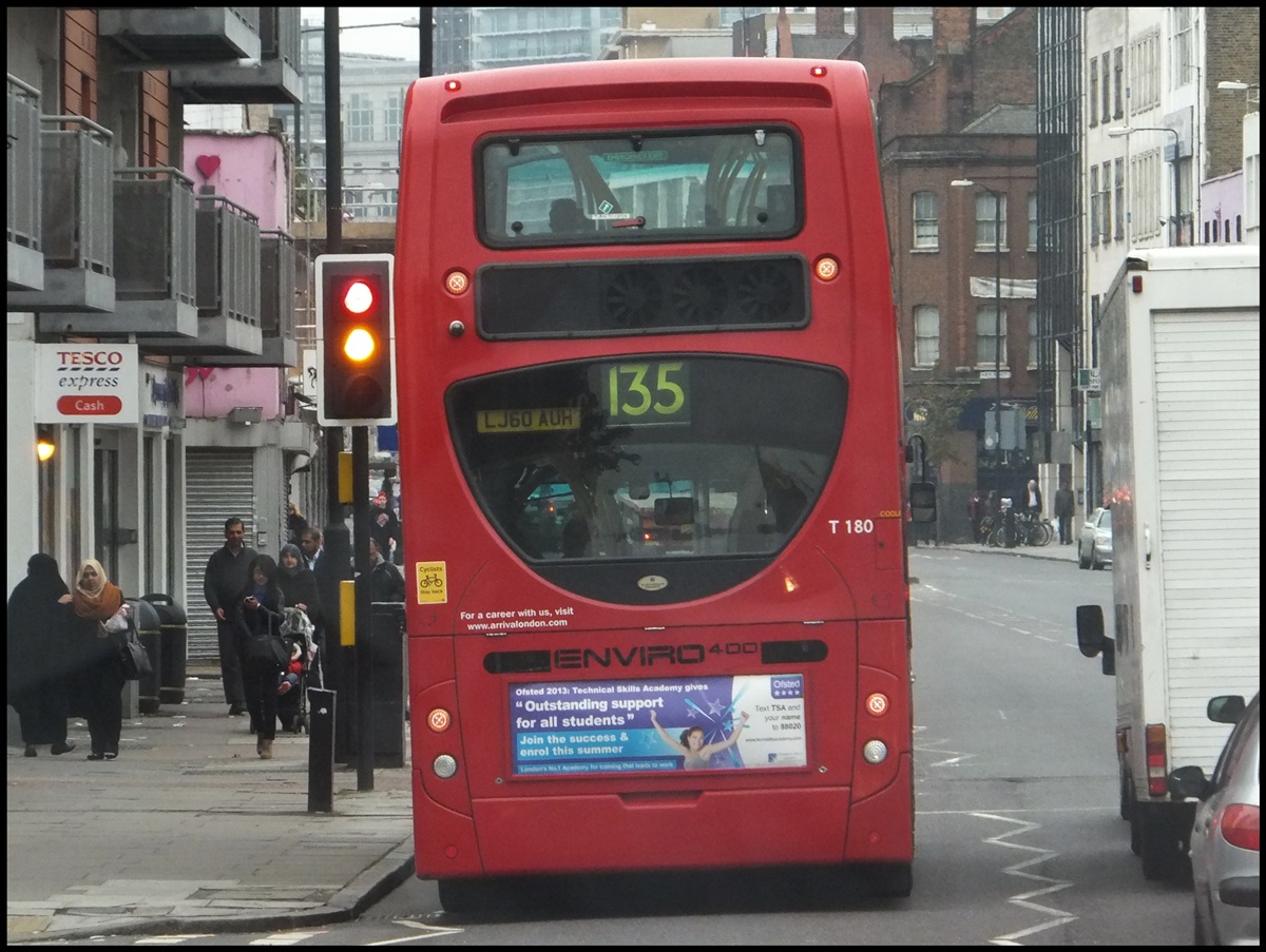 Dennis von Arriva in London.