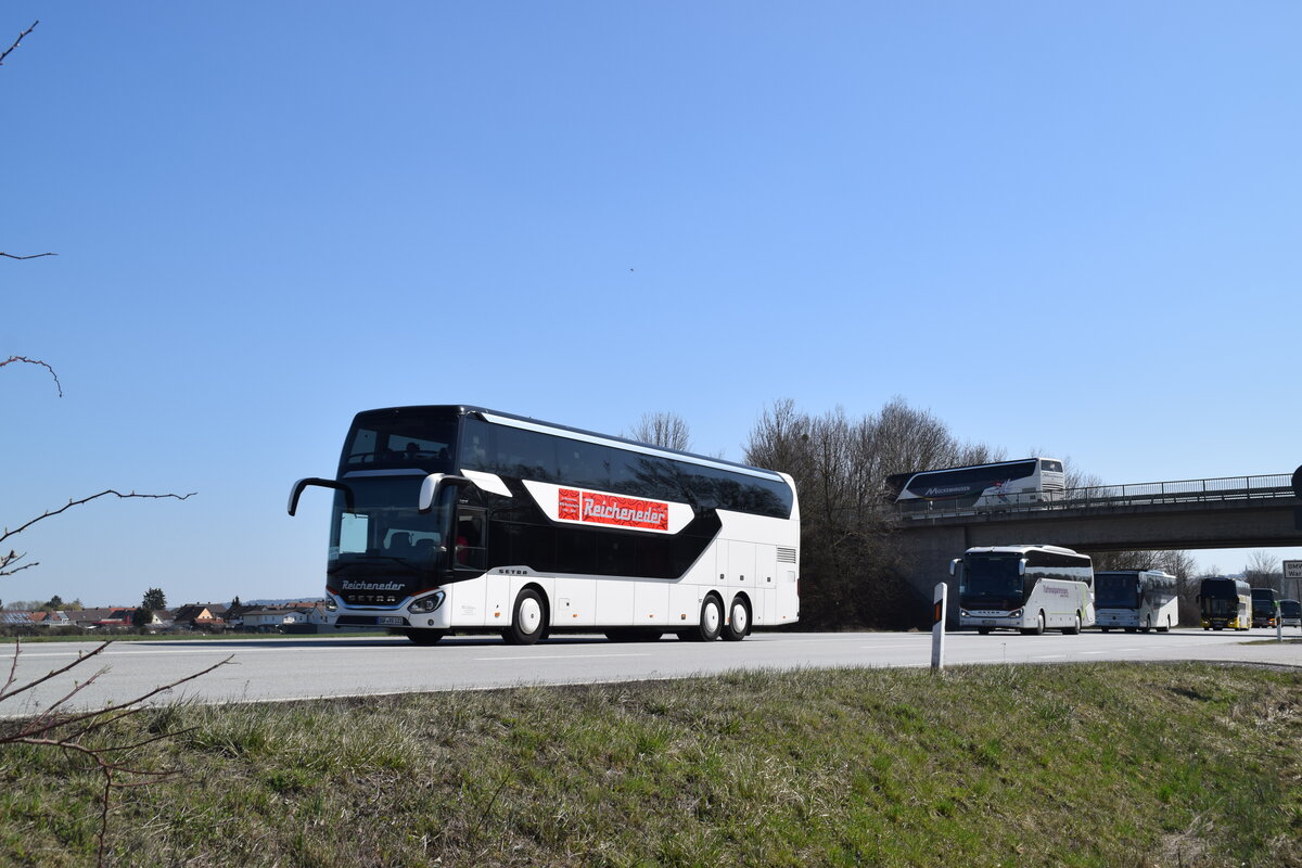 DGF-RR 531 von Reicheneder Reisen im April 2021 in Dingolfing