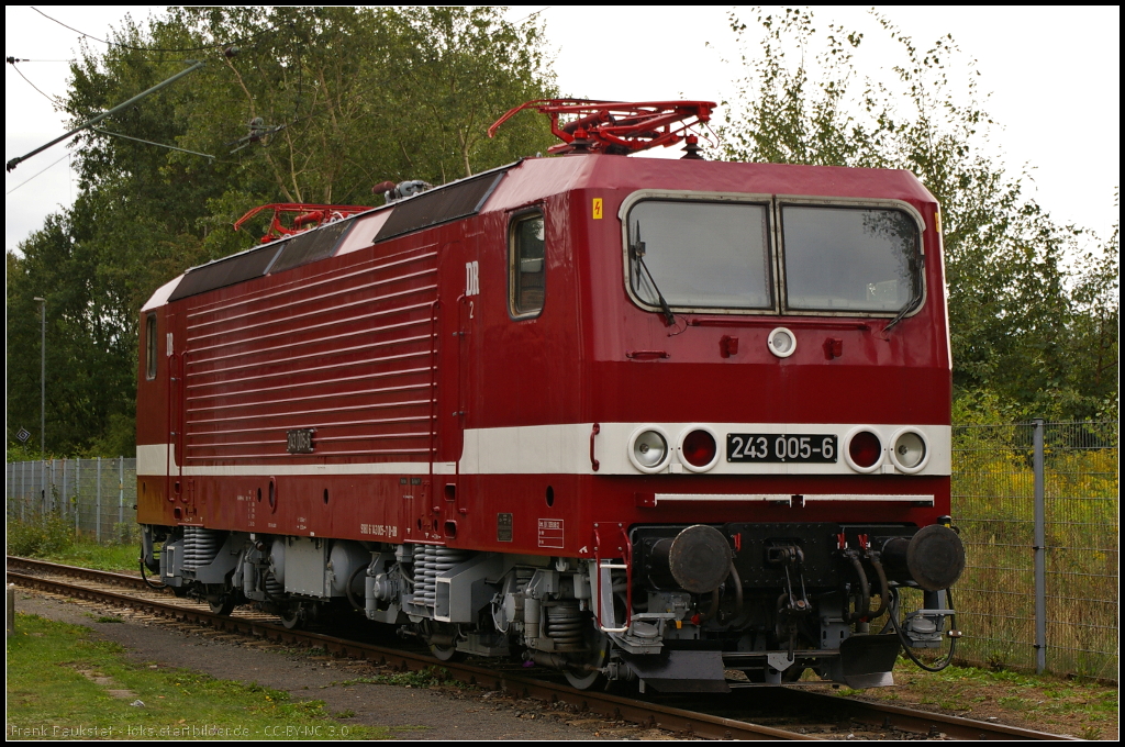 DR 243 005 bei den Bahnaktionstagen des Förderverein Berlin-Anhaltische Eisenbahn e.V. am 15.09.2013 in Lutherstadt Wittenberg