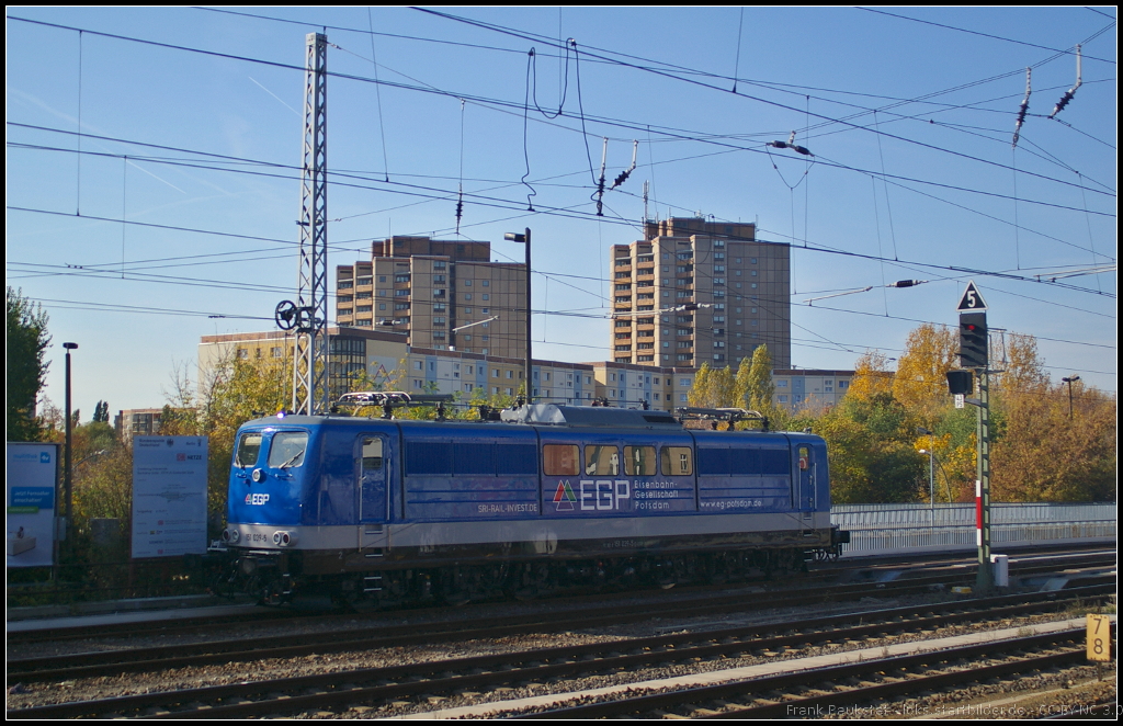 EGP 151 039 mit neuer Revision und Neulack am 22.10.2013 in Berlin Greifswalder Straße abgestellt (NVR-Nummer 91 80 6151 039-5 D-EGP)