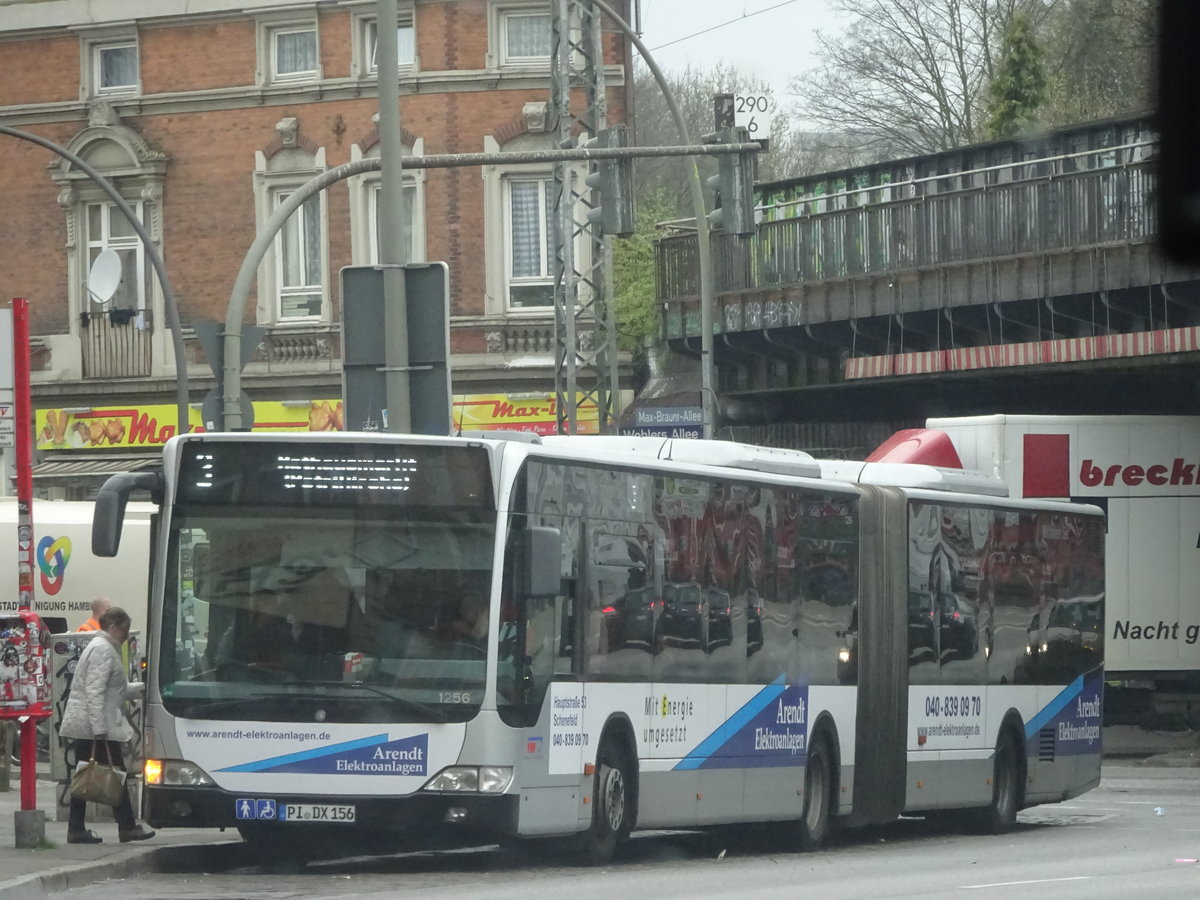 Ein Citaro G Facelift der VHH am 09.04.17 auf der Linie 3.