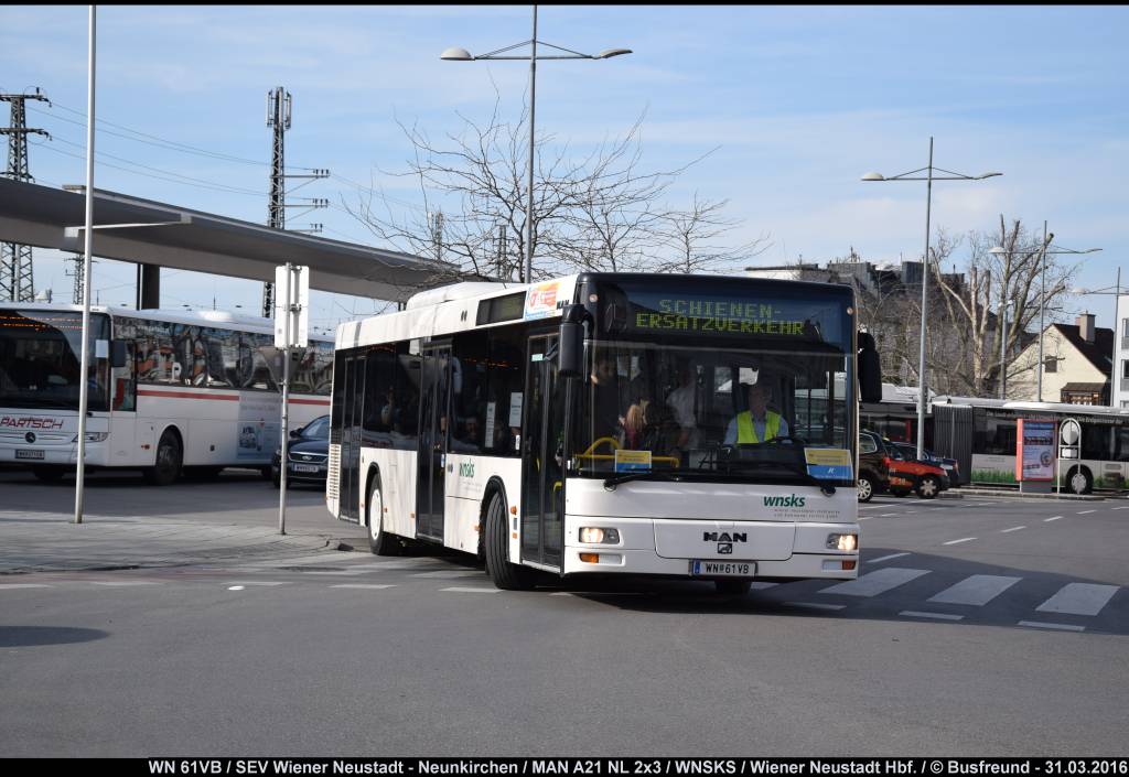 Ein MAN A21 der WNSKS beim SEV in Wiener Neustadt