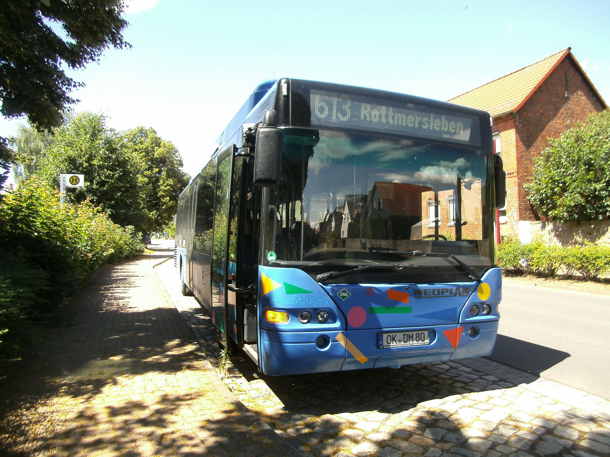 Ein Neoplan n4416üCNG von Bördebus in Rottmersleben.
Das Fahrzeug wurde im September 2016 Ausgemustert