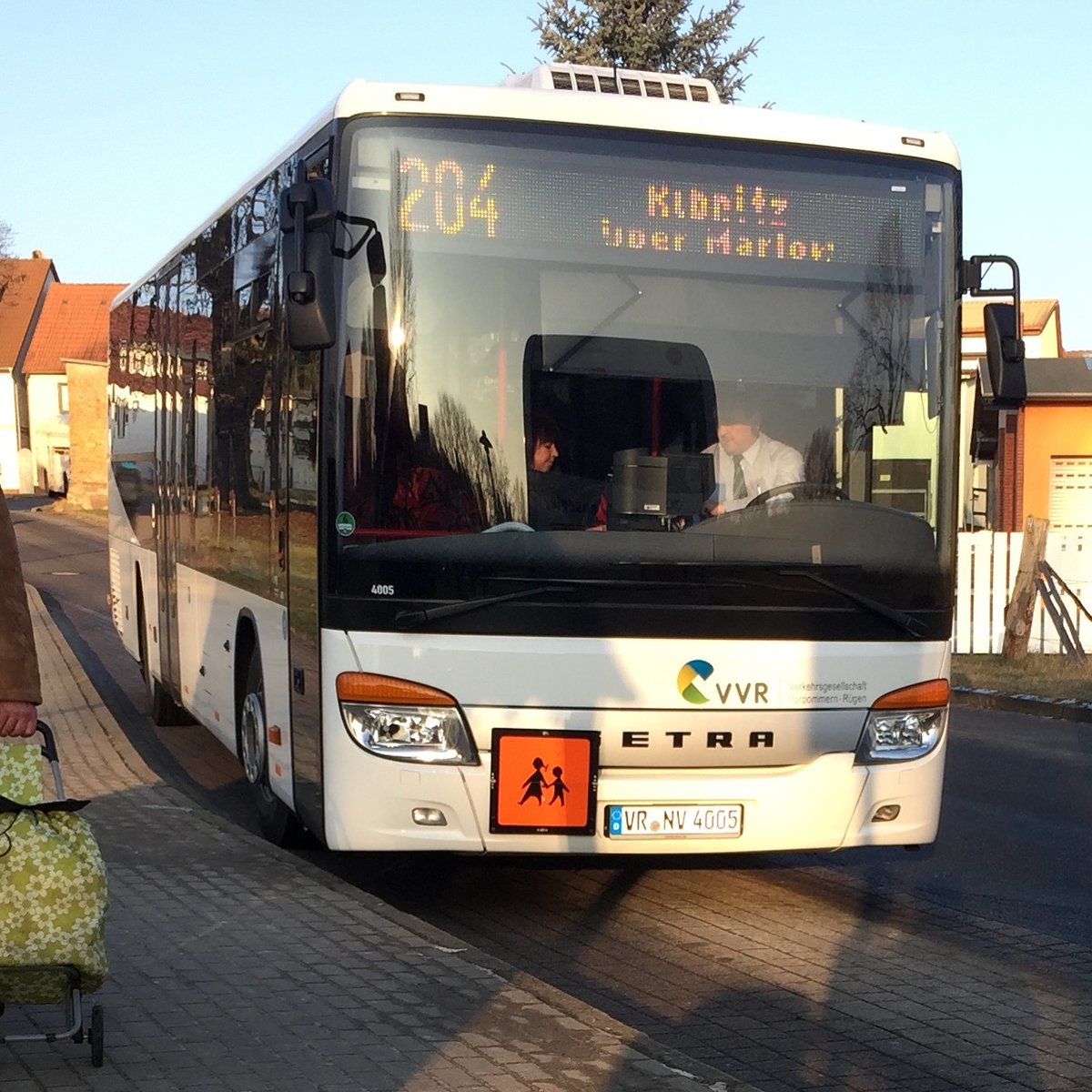 Grimmen hat neue Busse bekommen. Darunter auch die 4005